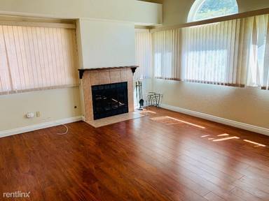 Main picture of 21726 Alderbrook