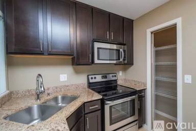 Main picture of River Ridge Place