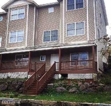 Main picture of 2593 Washington St