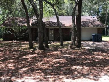 Main picture of 755 Deland Ave