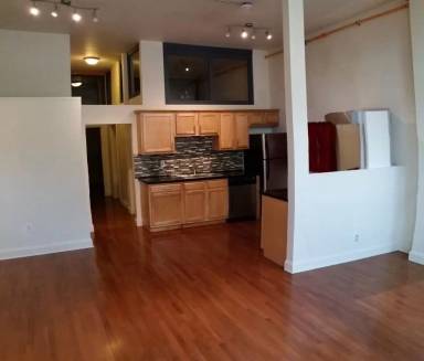 Main picture of 2405 Sarah St