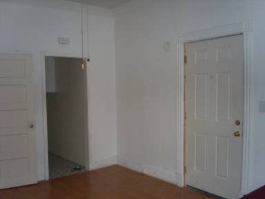 Main picture of 150 Lark St