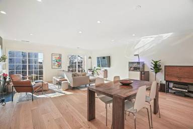 Main picture of 1622 Beekman Pl NW