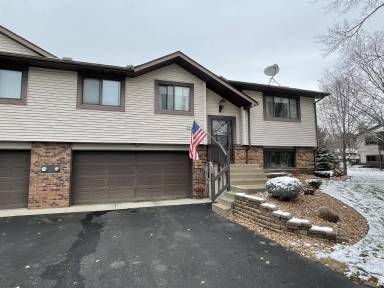Main picture of 591 Donegal Cir