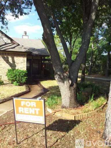 Main picture of 706 Bordeaux Dr