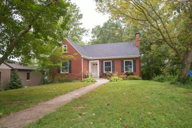 Main picture of 1811 Hayselton Dr