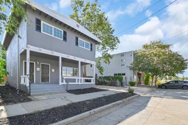 Main picture of 546 Yolo St
