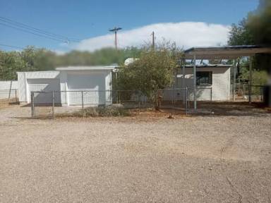 Main picture of 3240 E Hardy Pl