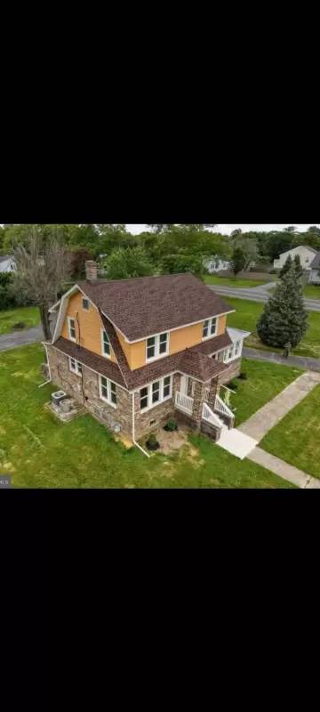 Main picture of 1109 N East Ave