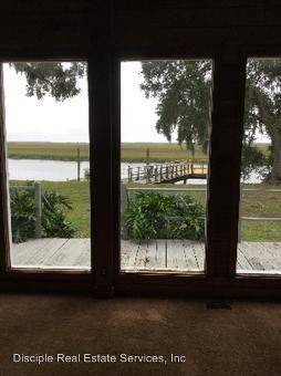 Main picture of 111 Bluff Dr