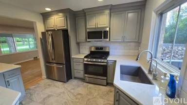 Main picture of 675 Verdant Dr