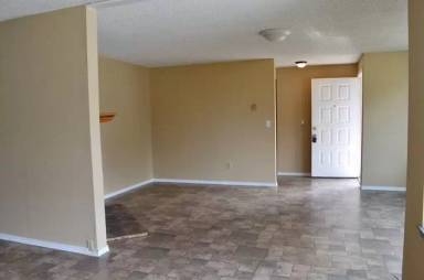 Main picture of 8839 S I St