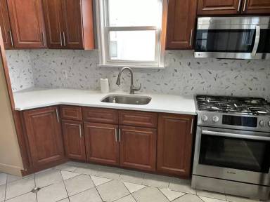 Main picture of 158 Sherman St