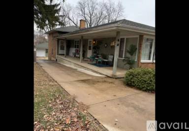 Main picture of 18 S Julian St