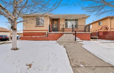 Main picture of 2936 W 42nd Ave