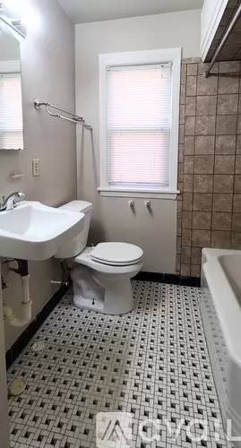 Main picture of 4912 N Port Washington Rd