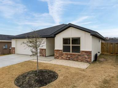 Main picture of 910 Cilantro Rd