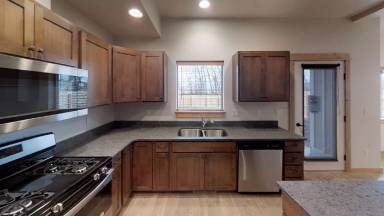 Main picture of 3276 Mistral Way