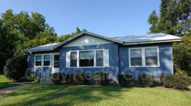 Main picture of 2927 Noland St
