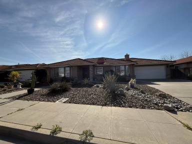 Main picture of 2352 Frederick Way