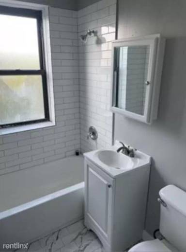 Main picture of 7317-7325 S East End Ave Apartments