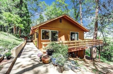 Main picture of 11337 Golden Oaks Ct
