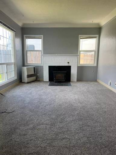 Main picture of 4612 Thompson Ave