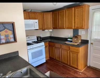 Main picture of 43 Mendelssohn St