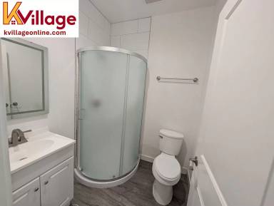 Main picture of 1567 W 36th St