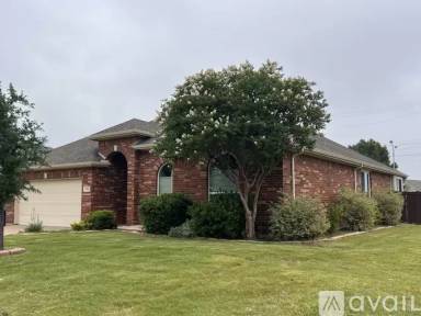 Main picture of 301 Carissa Ct