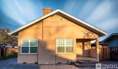 Main picture of 100 N Buena Vista Ave