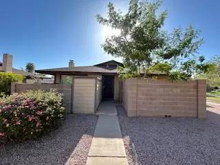 Main picture of 1634 W Village Way