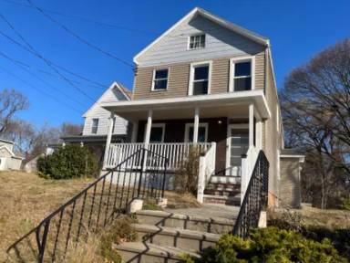 Main picture of 31 Sand Creek Rd