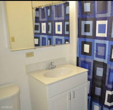 Main picture of 6554 Austin St