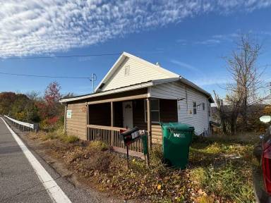 Main picture of 665 Blennerhassett Hts