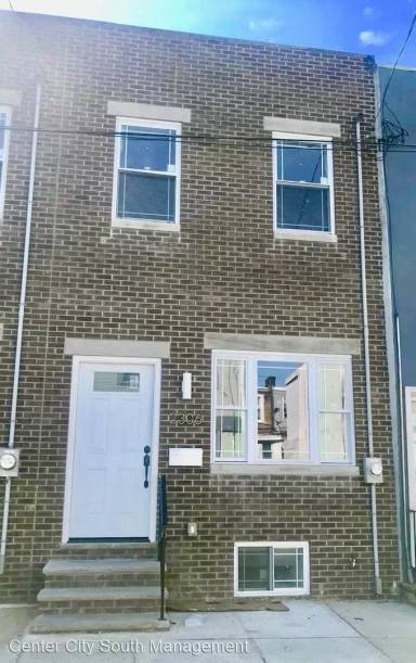 Main picture of 2306 Greenwich St