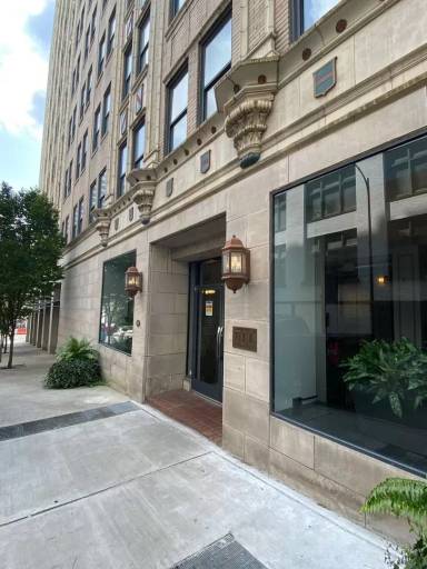 Main picture of 700 Church St