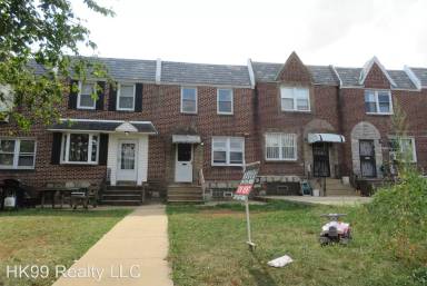 Main picture of 2206 Brighton St