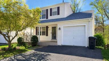 Main picture of 20521 Neerwinder St