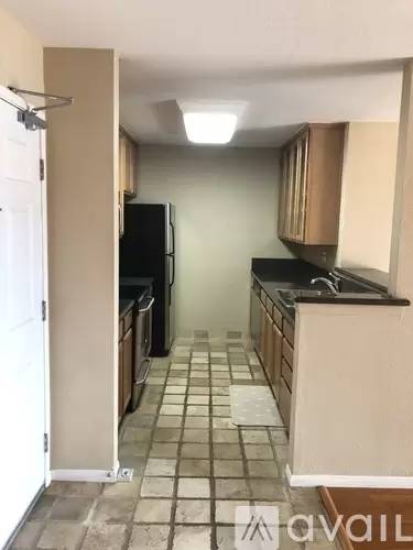 Main picture of 7130 Shoreline Dr