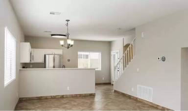 Main picture of 7210 S 8th Pl