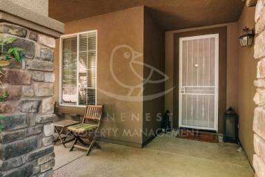 Main picture of 702 Farrington Ln