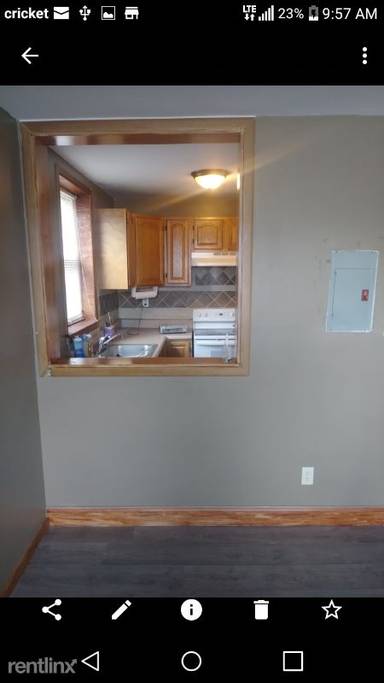 Main picture of 2110 W Master St