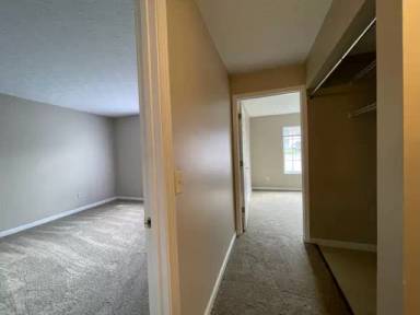 Main picture of 5361 Bayview Dr