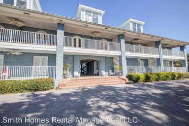 Main picture of 1282 Beach Blvd