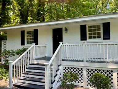 Main picture of 1209 Roosevelt Dr