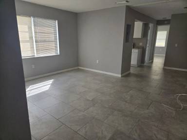 Main picture of 1116 Melody Ln