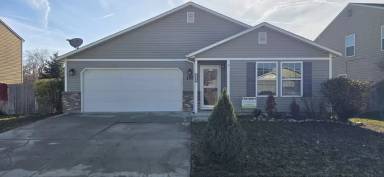 Main picture of 157 E Murtaugh Lake Dr