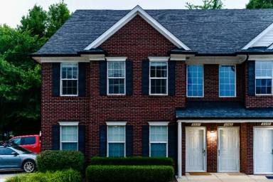 Main picture of 8357 Williamstown Dr
