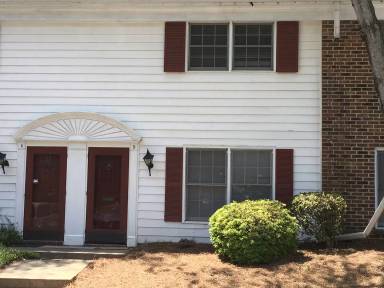 Main picture of 640 Rugby Row